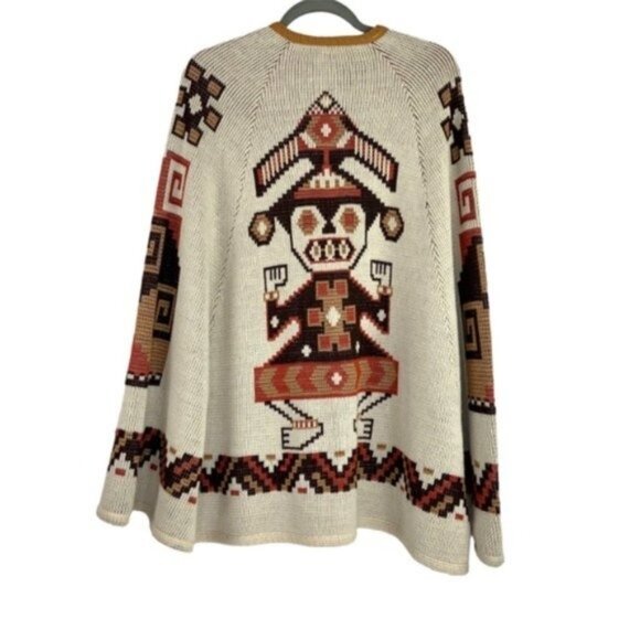 Vintage Knit 1970’s Latin Poncho Button Front Aztec Cape - Picture 2 of 7
